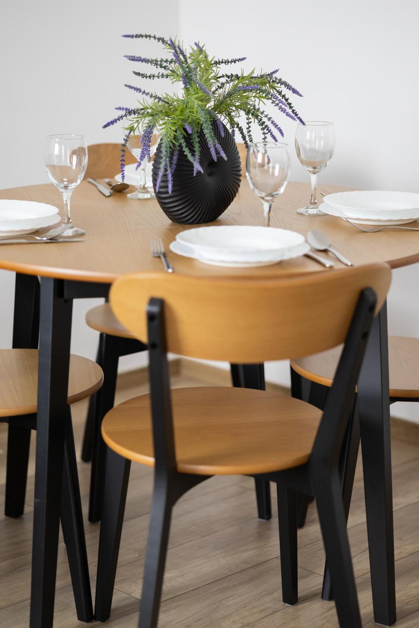 Modern Near Airport Wlochy By Renters
