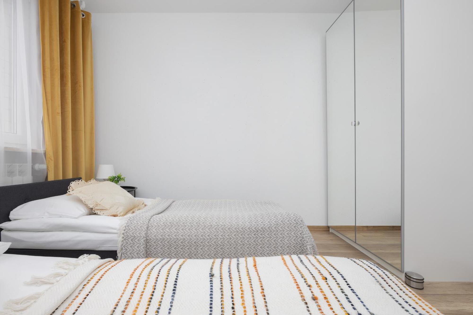 Modern Near Airport Wlochy By Renters Apartament Warszawa